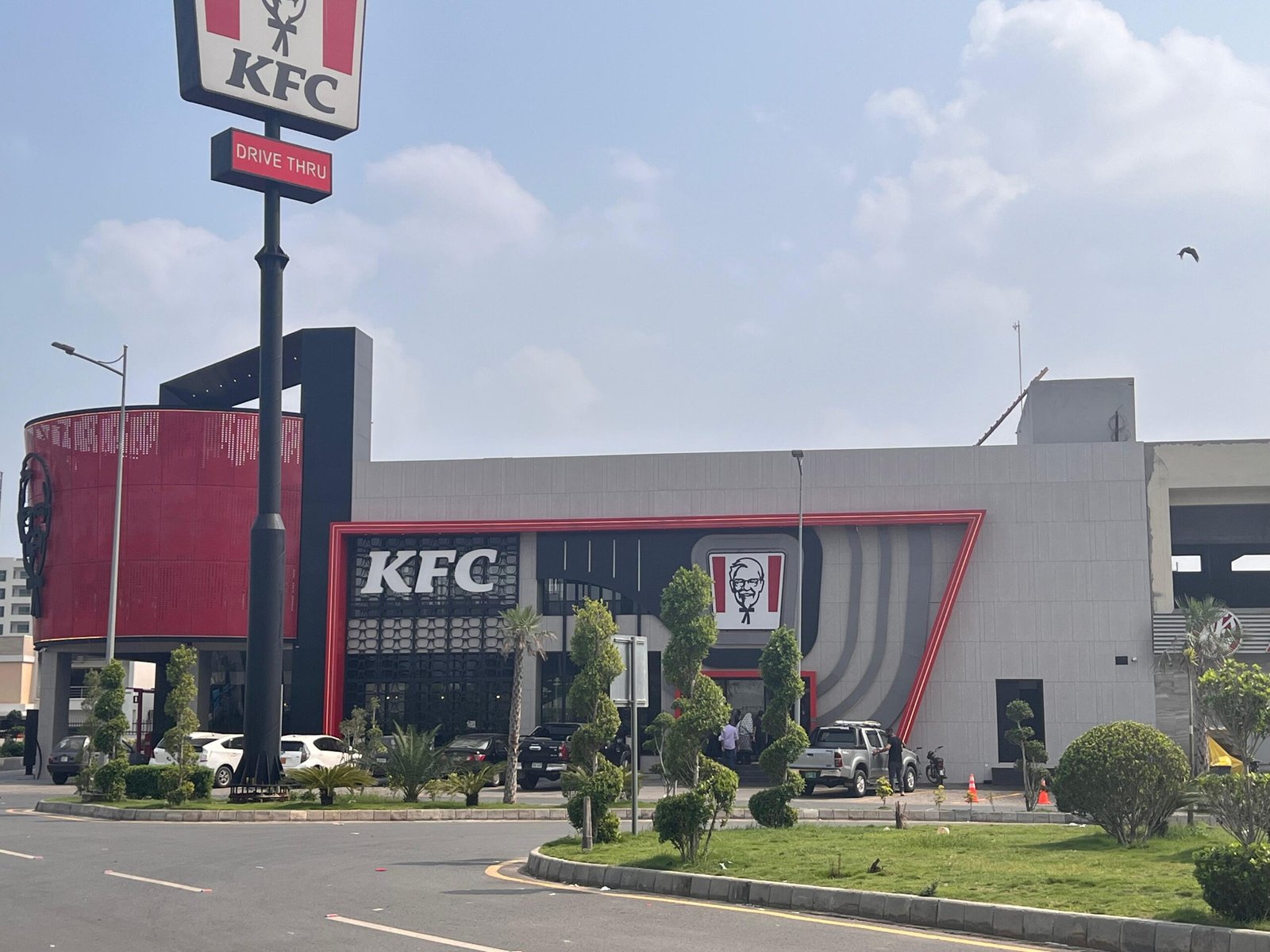 KFC – Askari 10